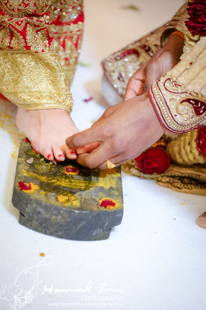 toe rings Hindu wedding photography