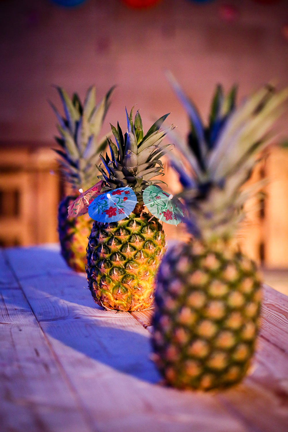 wedding details pineapples