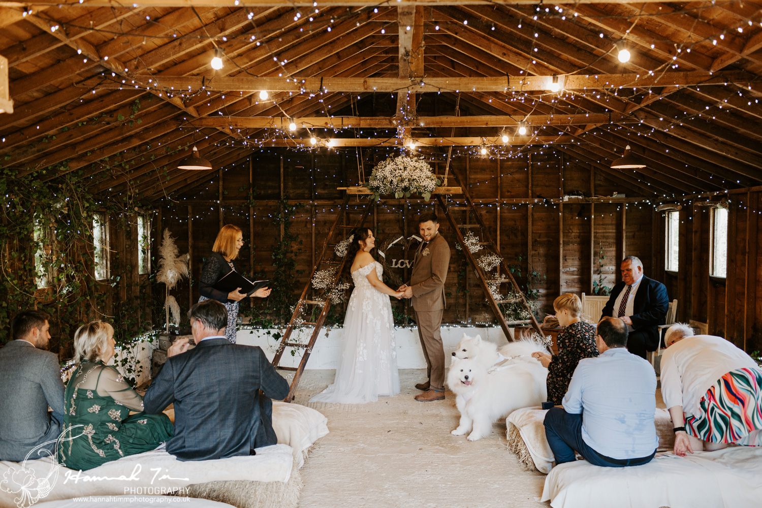 Cow Shed Cornwall wedding photographer